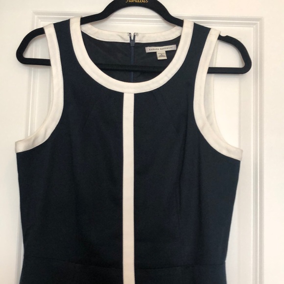 Banana Republic Sleeveless Shift Dress - Picture 2 of 5